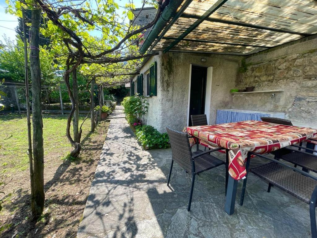 Lobster Cottage Apartment Levanto Exterior photo